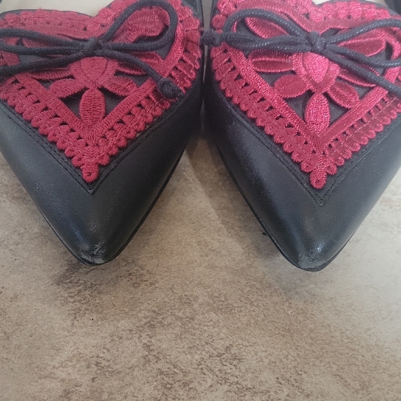 Nine West Black Flats with Red Heart Embellishment - Picture 3 of 3